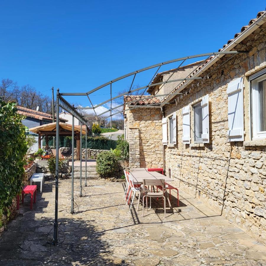 Les Pierres De Cezaire Hotel Saint-Cézaire-sur-Siagne Exterior photo