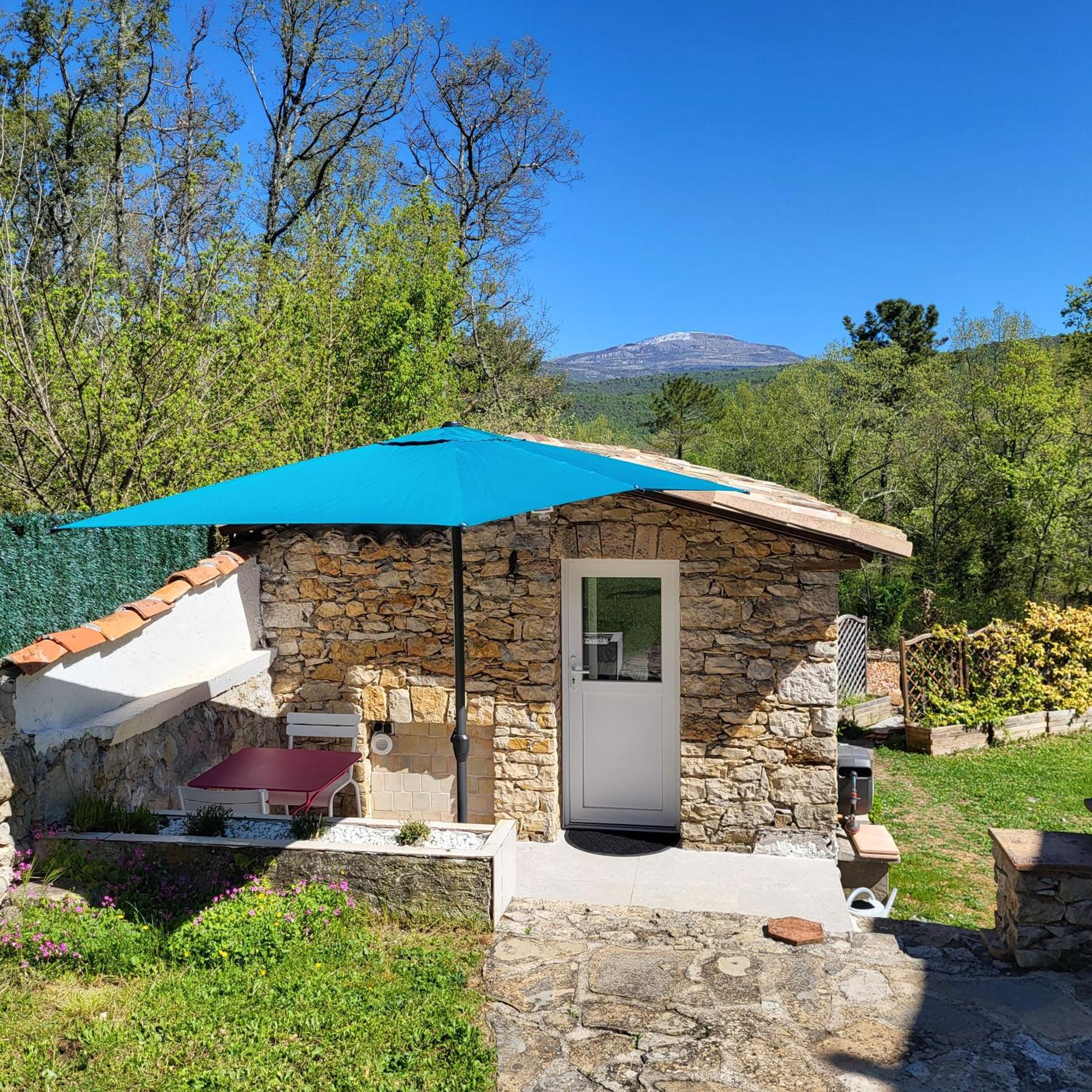 Les Pierres De Cezaire Hotel Saint-Cézaire-sur-Siagne Exterior photo